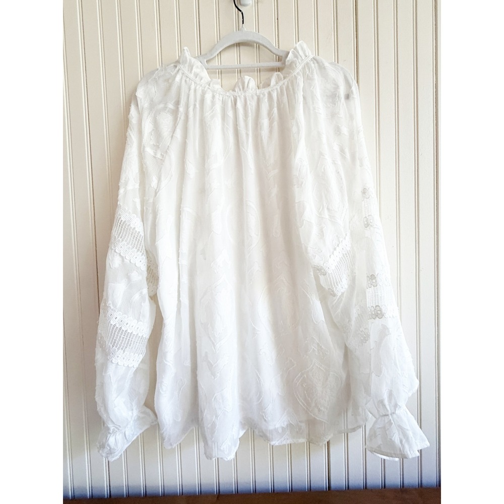 Belle by Kim Gravel White Burnout Lightweight Lace Sleeve Tassel Blouse Size 2X - Picture 2 of 6